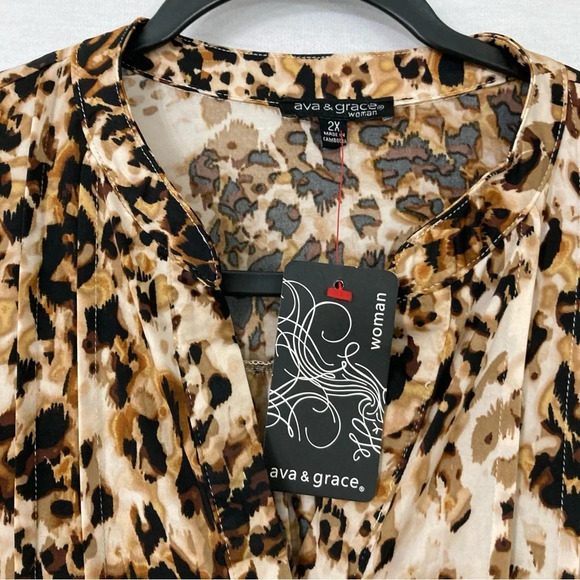 NEW Ava & Grace Brown Animal Print Stretch Rolled Tab Pull-over Top 2X - Picture 3 of 10